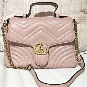 🌟New Large Blush Pink Quilted Handbag with Gold Accents🌟